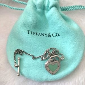 🔥SALE🔥~Tiffany & Co. heart toggle bracelet